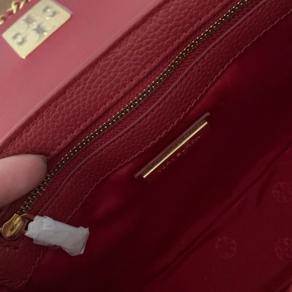 New♥️ Tory butch Britten adjustable shoulder bag - Picture 9 of 10